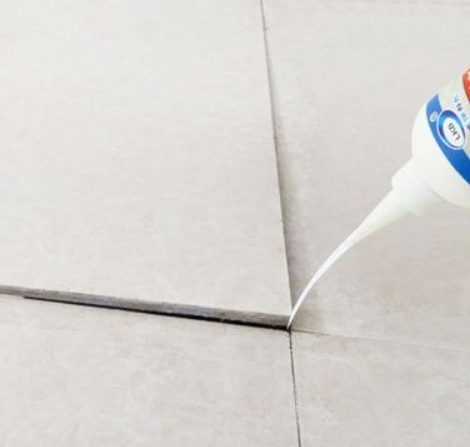 珙县瓷砖空鼓维修公司分享卫生间瓷砖脱落的原因可能有以下几点